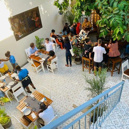 Cole Street Guesthouse Freetown Dış mekan fotoğraf